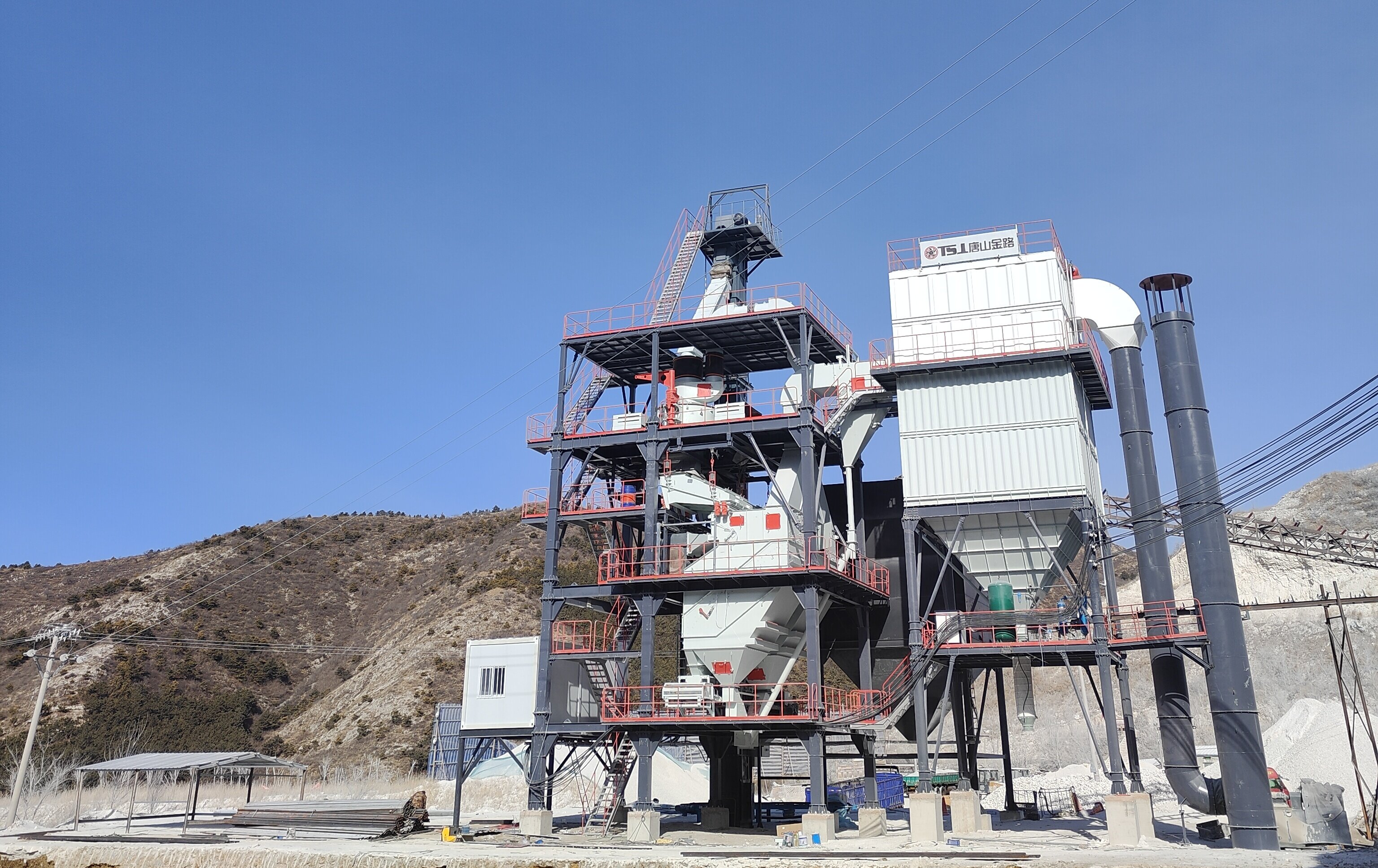 告別粉塵噪音！制砂樓如何改寫砂石行業(yè)環(huán)保格局？